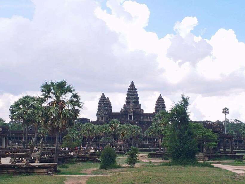 Angkor Wat, Small Circuit Private Tour with Banteay Srei - What to bring and how to handle the Angkor heat