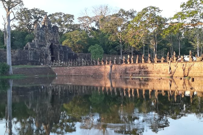 Angkor Wat Small Circuit Tour - Price and what you still need to budget
