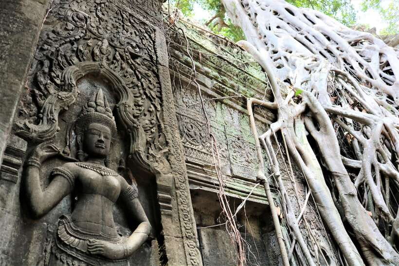 Angkor Wat: Sunrise 2.5 Days Temples & Tonle Sap-Small Group - Small group dynamics, hotel pickup, and guides who manage the experience
