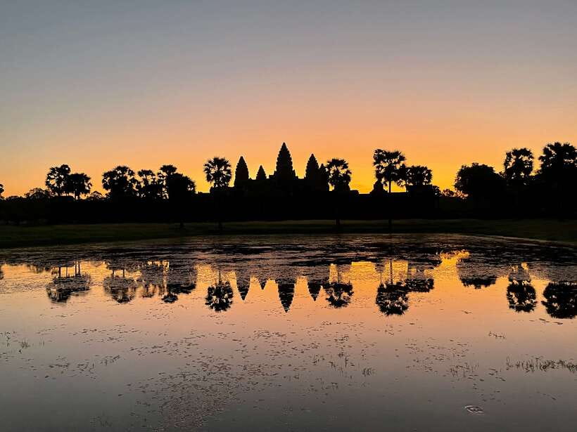 Angkor Wat Sunrise, Banteay Srei, Bayon & Ta Prohm Temple - Banteay Srei’s pink limestone carvings, plus a real-world stop along the way