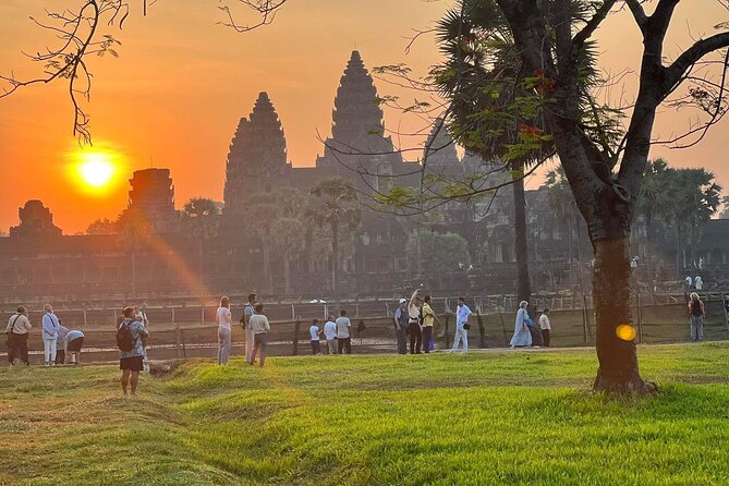 Angkor Wat Sunrise: Exclusive Private Tour! - Who this tour suits best