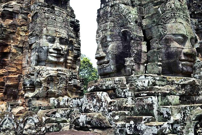 Angkor Wat Sunrise or Sunset Tour with Guide from Siem Reap - Logistics you’ll feel, so plan for them (pickup, walking, timing)