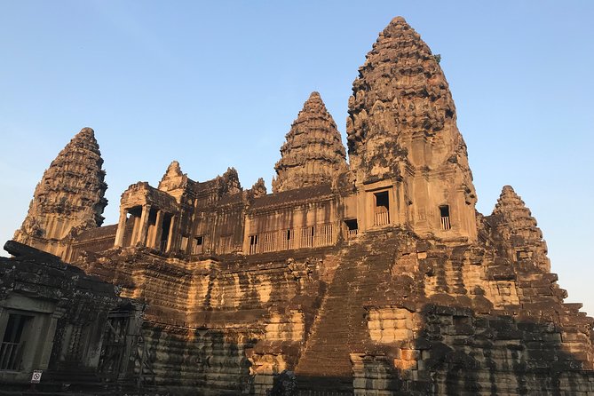 Angkor Wat Sunrise Private Tour by Vintage Jeep - Why an Angkor Wat sunrise tour beats later temple hopping