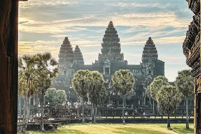 Angkor Wat Sunrise Small-Group 1-Day Tour from Siem Reap - How Early Pickup Works (and Why 5:00 AM Matters)