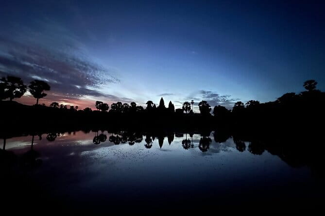 Angkor Wat Sunrise Small-Group 1-Day Tour from Siem Reap - Angkor Wat Sunrise: What You’ll See and What to Watch For