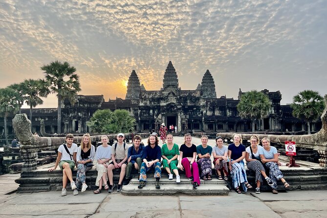 Angkor Wat Sunrise Small Group Tour With Breakfast - Price and logistics: what you pay, what you still need to cover