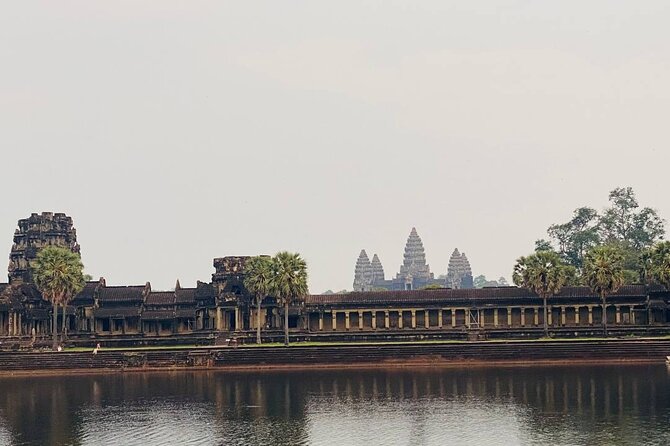 Angkor Wat Sunrise Tour & Archaeological Park Exploration - Stop 2: Bayon Temple and the Jayavarman VII Connection