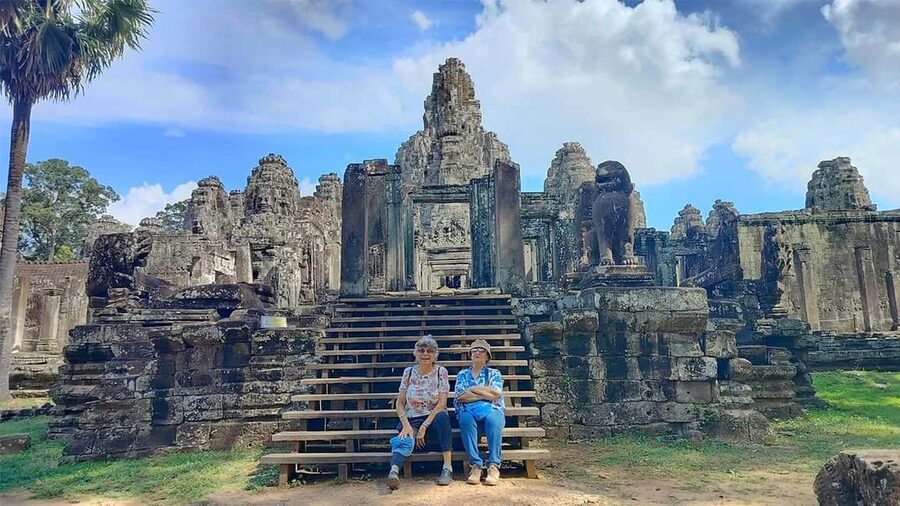 Angkor Wat Sunrise Tour Half-Day (Join-In-Tour) - Getting a good guide, and why it matters at Angkor