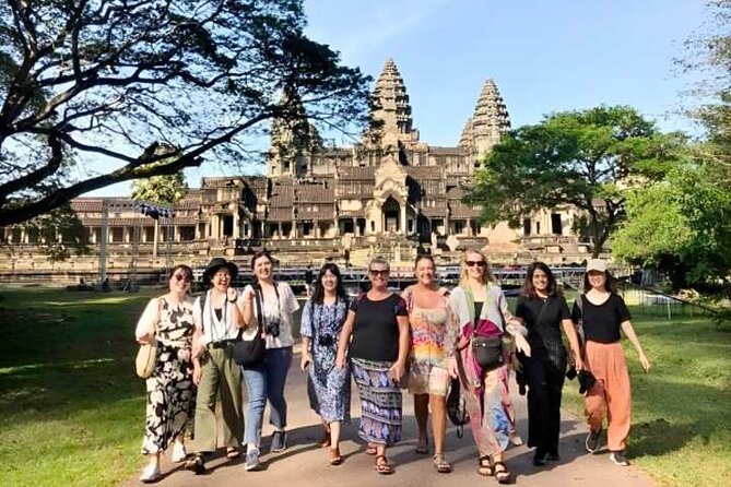 Angkor Wat Sunset Small Group Tour with Lunch Included - Your Small-Group Day: How the Pace Really Feels