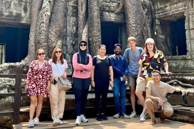 Angkor Wat Sunset Small Group Tour with Lunch Included - Phnom Bakheng Sunset: Worth the Effort, With Realistic Expectations