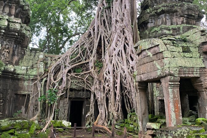 Angkor Wat Sunset TUK TUK Tour - Stop 4 Angkor Wat, Main Temple Time Where the Day Turns