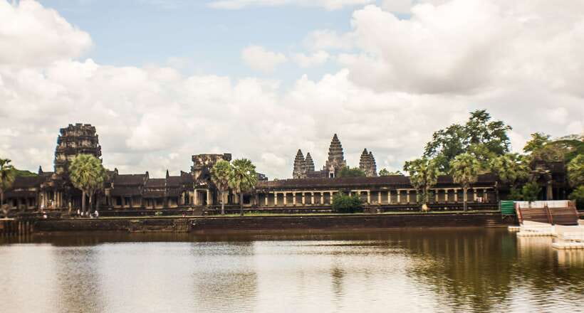 Angkor Wat: Tuk Tuk and Walking Tour - Dead Gate, Old Walls, and Victory Gate: A Survival Route Through Stone