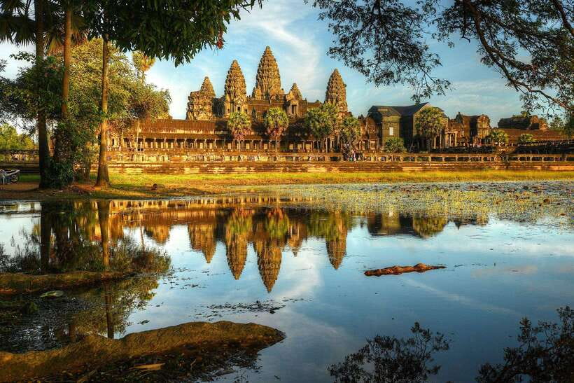 Angkor Zipline and Temple Tour with Sunset - The morning start: 07:30 pickup and straight to the South Gate