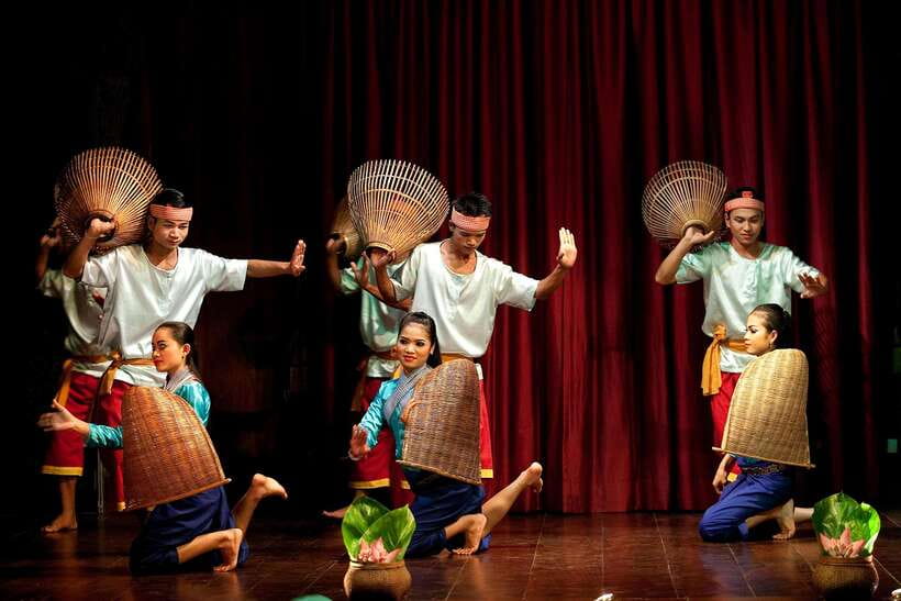 Apsara Performance include Dinner & hotel pick up - Key things to know before you book