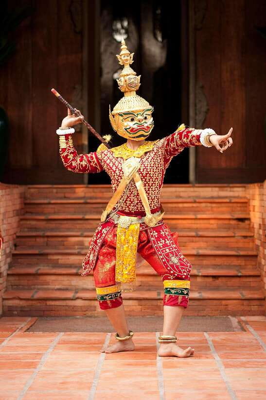 Apsara Performance include Dinner & hotel pick up - Who this experience fits best