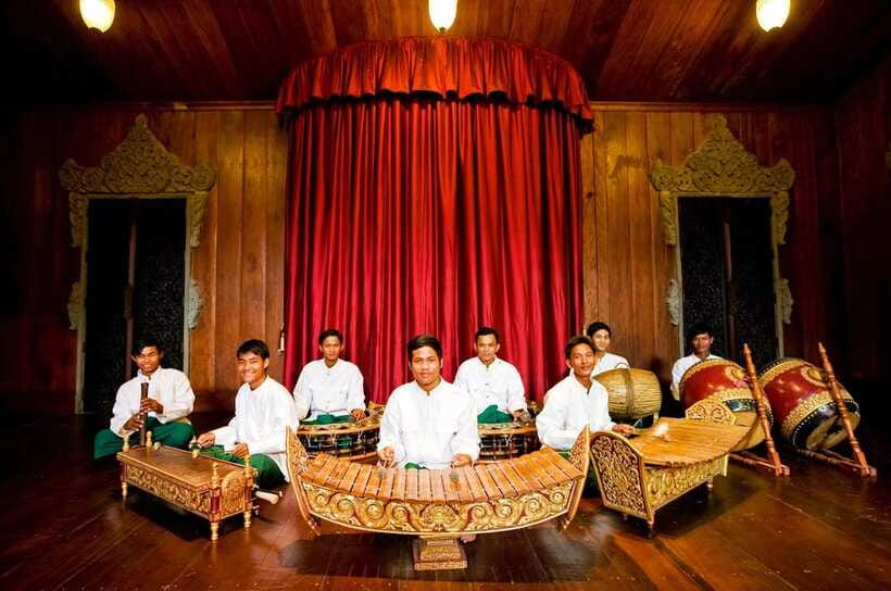 Apsara Performance include Dinner & hotel pick up - Price and value: what you are really paying for