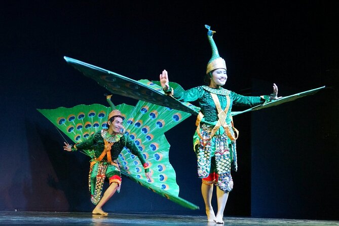 Apsara Theatre Performance include Dinner & hotel pick up - Seating help, and the staff you might meet