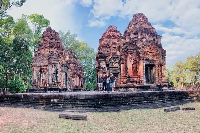 Bakong Temples & Floating Village Tour - Kampong Phluk: A Whole Village Living on Tonle Sap Lake