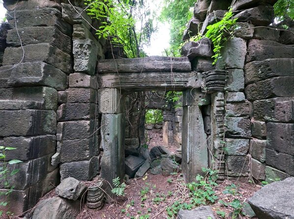 Banteay Chhmar Temple & Silk Farm Private Day Trip from Siem Reap - Key highlights you’ll feel from the start