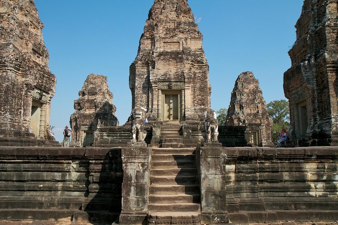 Banteay Srei & Angkor Big Circuit Tour - Eastern Mebon: Temple at the Center of the East Baray