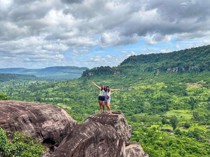 Banteay Srei, Beng Mealea and Kulen Mountain with Picnic - Banteay Srei: pink sandstone carvings you can actually take your time with