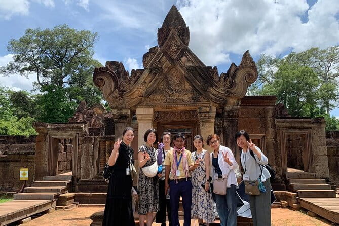 Banteay Srei Temple and Kompong Phluk Village Private Tour - Key Points to Know Before You Go