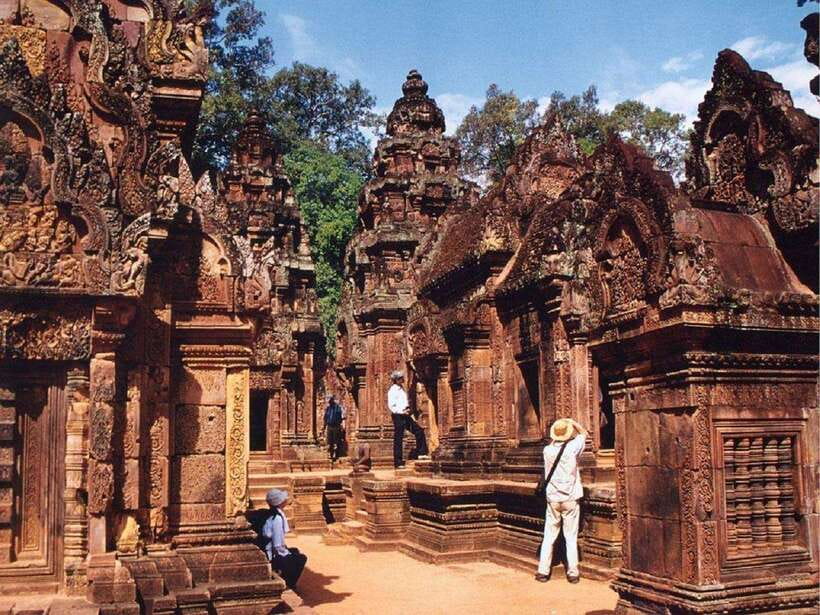 Bantreay Srei , Kbal Spean and Landmine Museum with Tuk Tuk - How This 8-Hour Siem Reap Circuit Fits Together