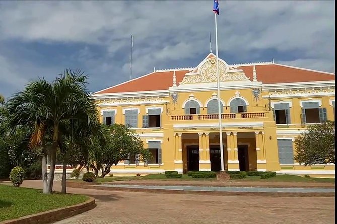 Battambang Day Trip from Siem Reap-Bamboo Train, Bats Cave - Bamboo train ride: the fun is in the details