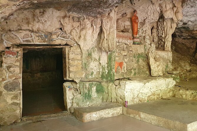 Battambang Day Trip from Siem Reap - Bamboo Train, Killing Cave - Wat Banan and the 365 Stairs Above the Sanker River