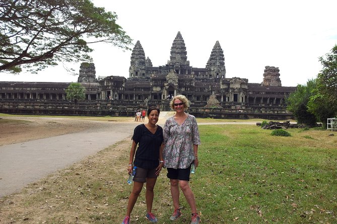 Cambodia Highlight 6 Days Tour from Siem Reap to Phnom Penh - Day 6, a free morning then a clean exit at Techo International Airport