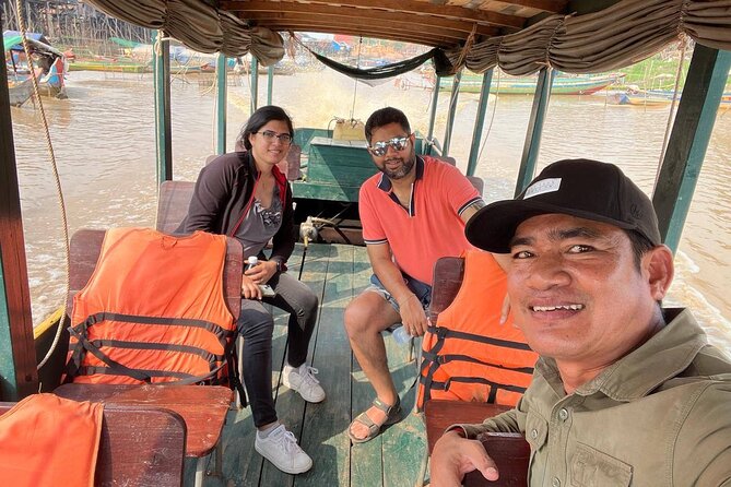 Cambodia Tours Siem Reap Phnom Penh Private Ride By Cars - Skun Spider Village: A Food Stop With Strong Character