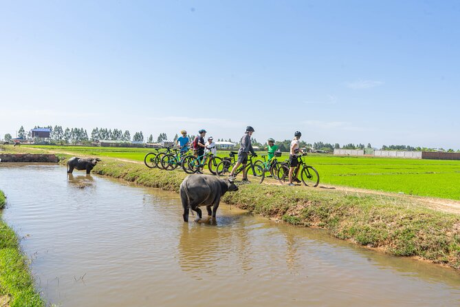 Floating Village Bike & Boat Sunset / E-Bike Available - Pace, Fitness, and Bike Choice, Including E-Bikes