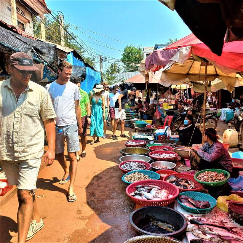 Floating Village-Mangroves Forest Tonle Sap Lake Boat Tour - Price and value: how $19 holds up on a full 8-hour day