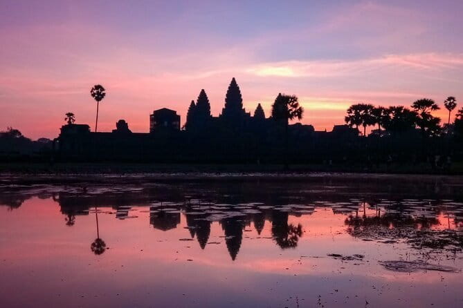 (Free eSim) Classic Angkor Wat Sunrise Full Day Tour - Sunrise at Angkor Wat is worth the alarm clock