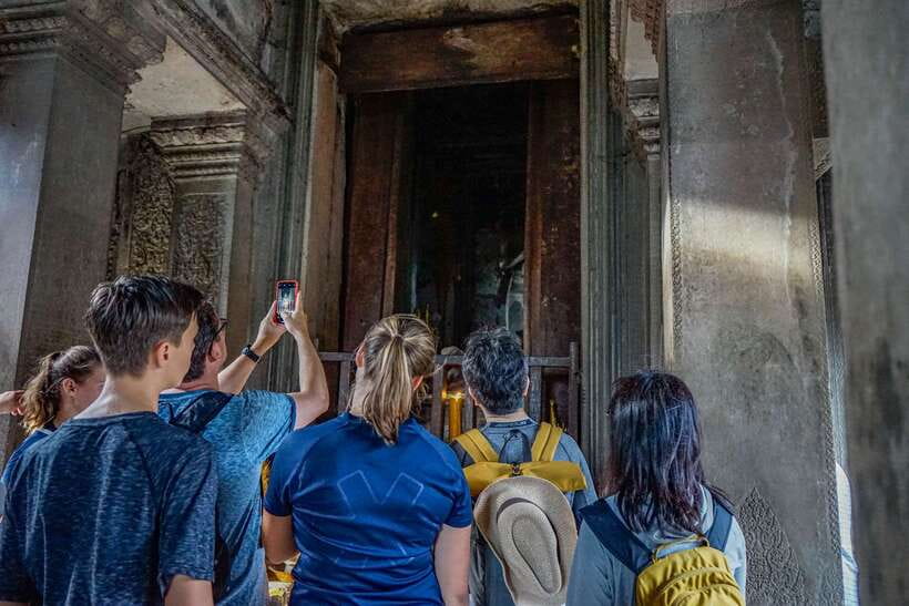 From Siem Reap: Angkor Wat Full-Day Private Tour & Sunrise - Why Angkor Wat sunrise is the smart starting point