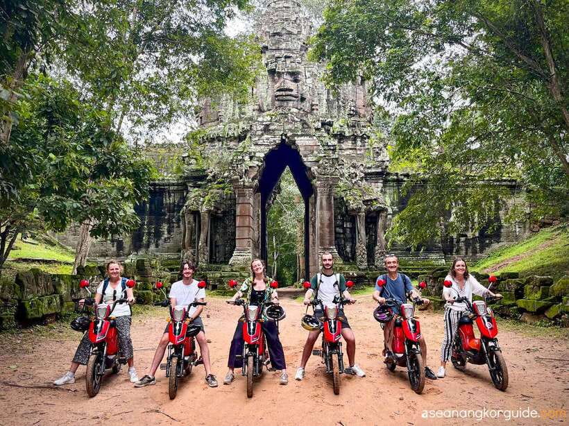 From Siem Reap: Angkor Wat Sunrise and Temples E-Bike Tour - Tuk tuk drop-off, then an unhurried walk inside Angkor Wat