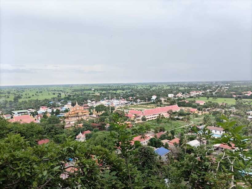 From Siem Reap: Battambang Day Trip Return or to Phnom Penh - Price and value: what $80 covers, and what costs extra