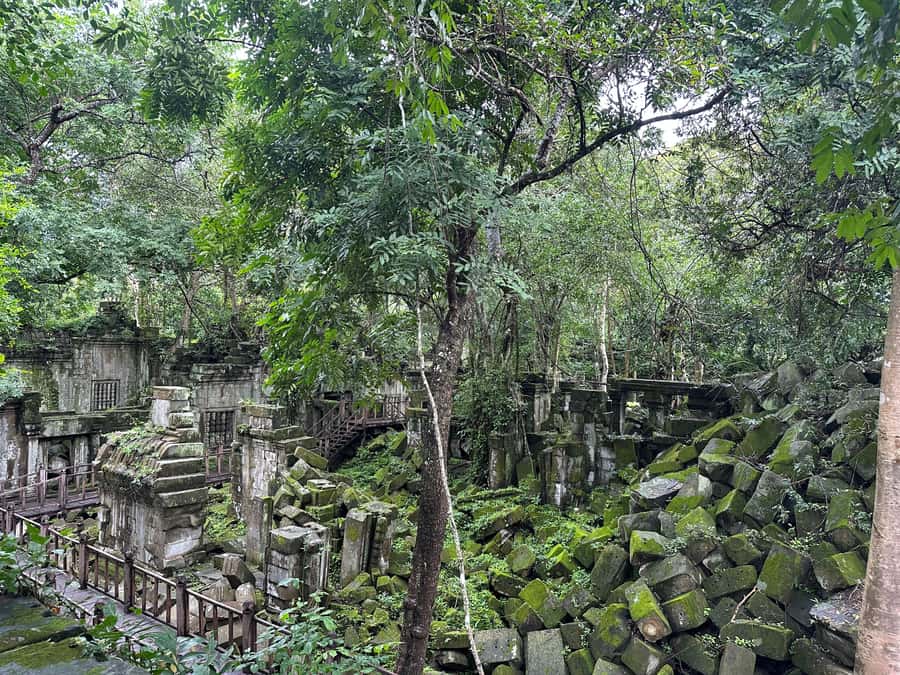 From Siem Reap: Half-Day Tour to Beng Mealea Temple - Price Check: Is $130 Per Person Good Value?