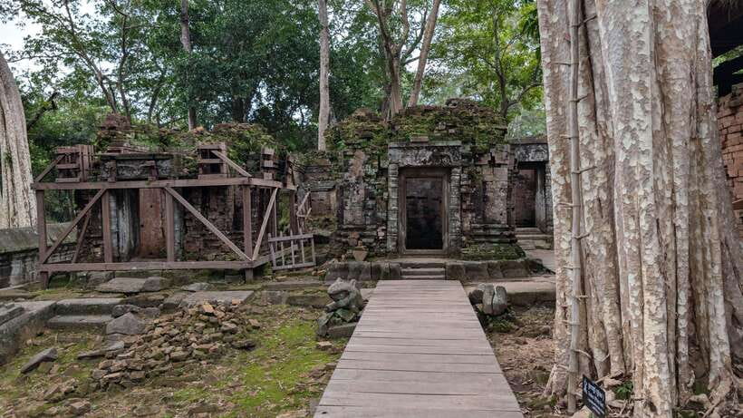 From Siem Reap: Koh Ker and Beng Mealea Private Day Tour - How the day flows, from pickup to return transfer