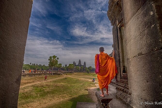 Full-Day Angkor Wat & All Must-See with Banteay Srei Private Tour - A Small Circle Day Plan With a Pink-Temple Detour