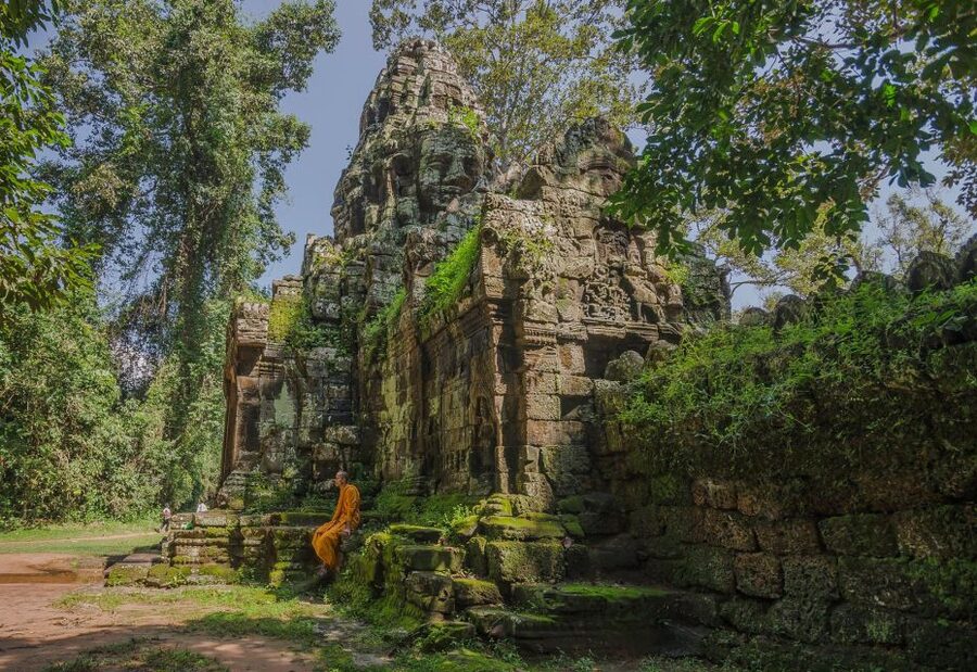 Full-Day Angkor Wat Sunrise and Sunset Private Tour - Midday Break, Then Pre Rup and the Small Circle Tempo