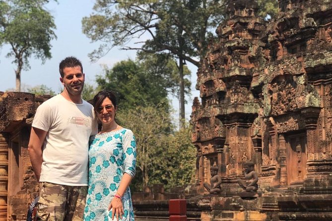Full-Day 'Big Tour' with Sunset at Phnom Bakheng - Pickup timing and the meeting point that keeps you on track