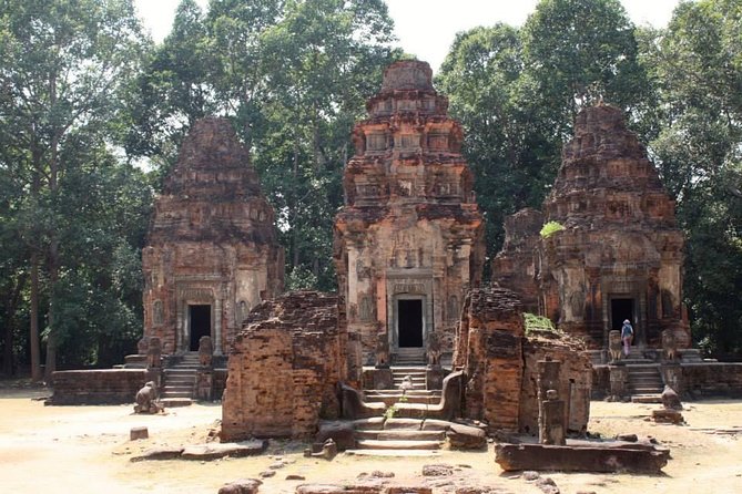 Full-Day Private Custom Tour in Siem Reap - Price and logistics: what $122 per car really means