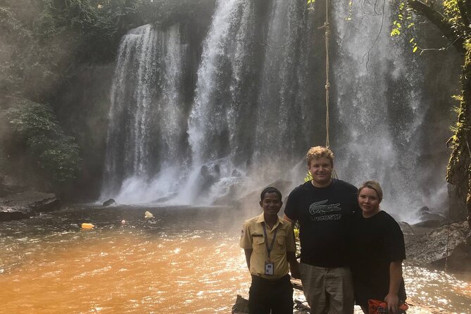Full-Day Private Tour Phnom Kulen and Waterfalls - 1000 Lingas: rock carvings, yoni and lingam by the stream