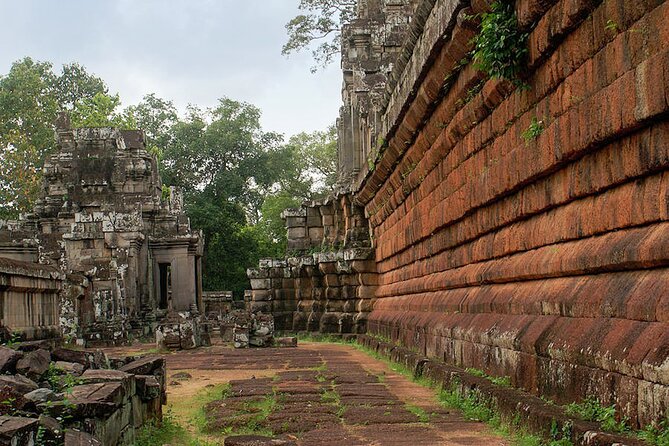 Full Day Small Group Tour Guide with Sun rise - South Gate and Banteay Kdei: a calmer finish