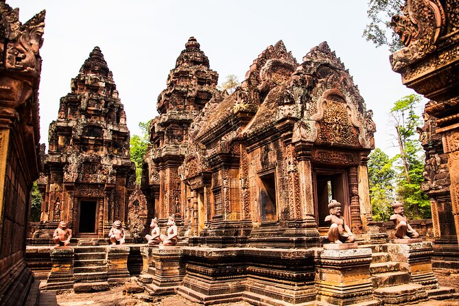 Full Day to Banteay Srei, Kulen National Park and Beng Mealea - Banteay Srei: the Lady Temple and its “fine cut” carving style