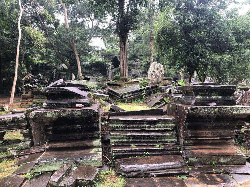Full-Day Tour to Banteay Srey, Beng Melea & Kulen Mountain - Beng Mealea: a largely unrestored sandstone ruin inside jungle growth