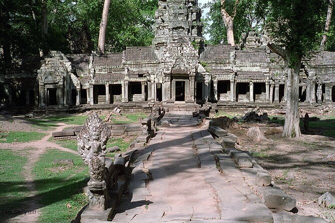 Half-Day Ta Prohm and Banteay Kdei Tour - Morning vs afternoon departure, and how to beat the heat