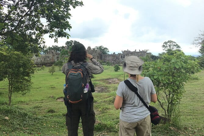 Highlight of Angkor Temples 6 Days Cambodia Tour - Beyond the main circuit, Banteay Srei and the quieter Khmer art