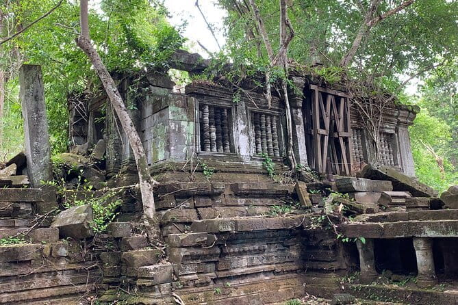 Kbal Spean, Banteay Srei, Beng Melea & Rolous temples Tour - Kampong Kleang on Tonle Sap: floating village life by boat